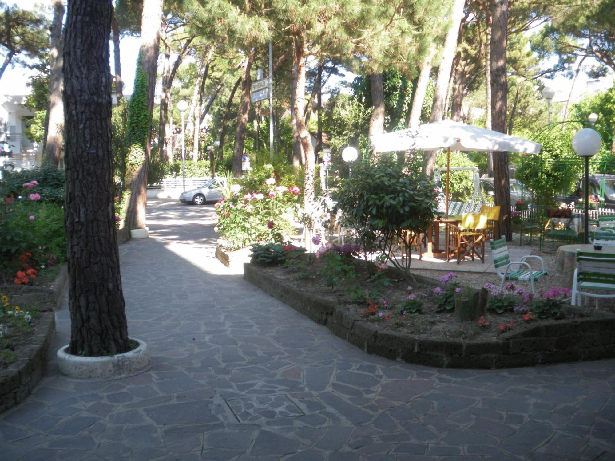 Hotel Promenade Simple 3*